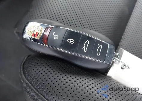 2017 Porsche 718 Boxster S z USA, uszkodzony, nr VIN WP0CB2A88HS240789